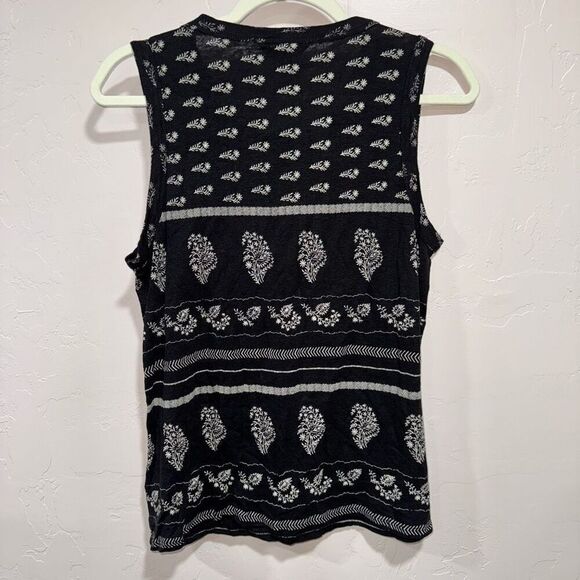 Lucky Brand Bandana Print Tank Size Medium - Picture 2 of 3